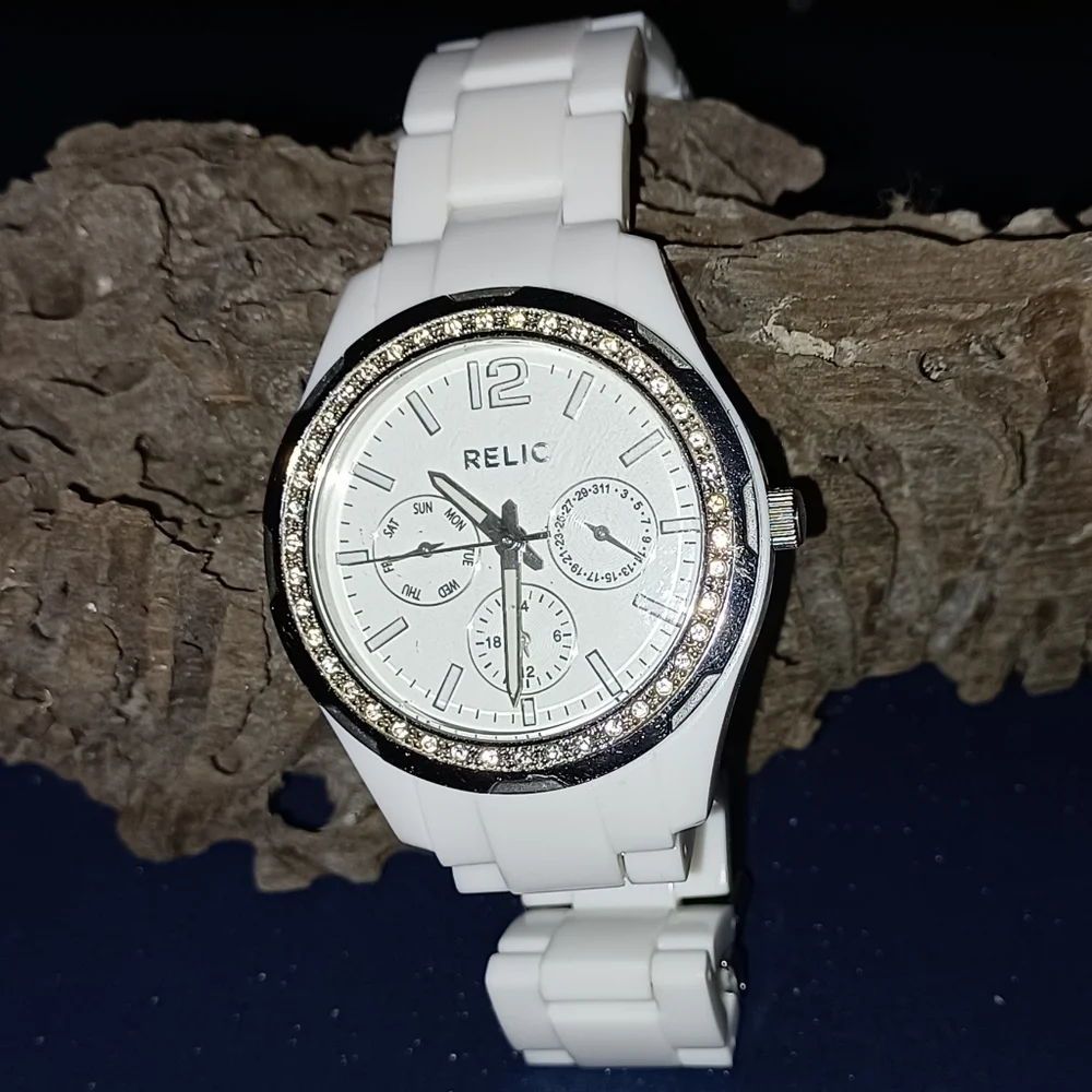 Relic Watch - Picture 1 of 3